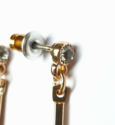 Crystal Dangle Teardrop Earrings - Fantastic Gold Look Costume Jewellery. - Charming And Trendy Ltd