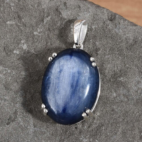 Rare Size Kyanite High Lustre Pendant set in Sterling Silver (17Ct) - Charming And Trendy Ltd