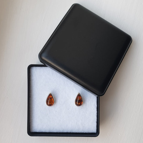 925 Sterling Silver & Baltic Amber Teardrop Stud Earrings - Gift Boxed - Charming And Trendy Ltd