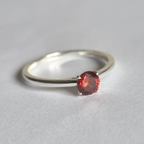 925 Sterling Silver Simulated Garnet Solitaire Ring - Charming and Trendy Ltd
